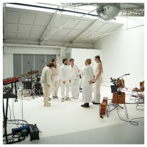 Unknown Waveforms Restrung