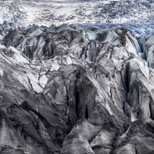 “The Glacier – Opera 2.0”: A Bridge Between Worlds with Jazz Influences
