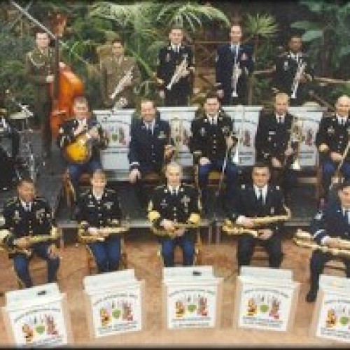 Shape Inernational  Band / Nato Jazz Orchestra
