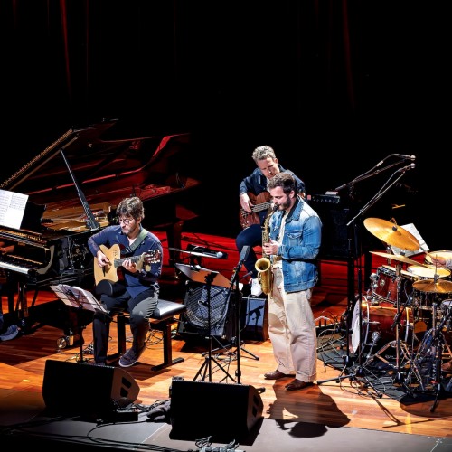 NOVA feat. Aaron Parks & Jeff Ballard