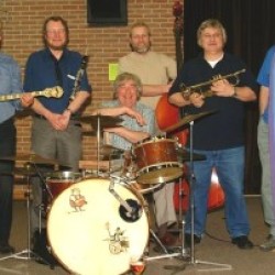 Golden River City Jazz Band
