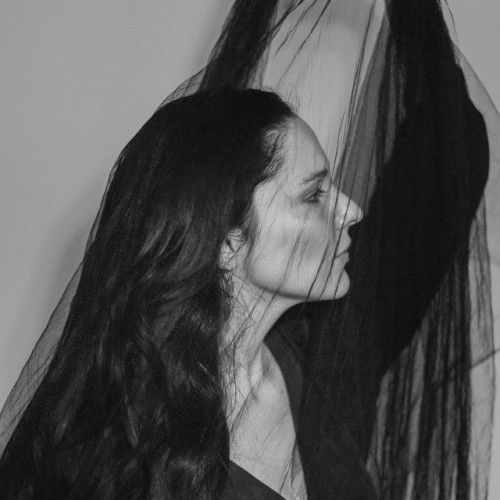 Simin Tander ‘The Wind’