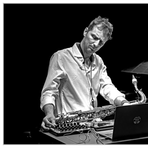 Moving Sounds invites INARJ